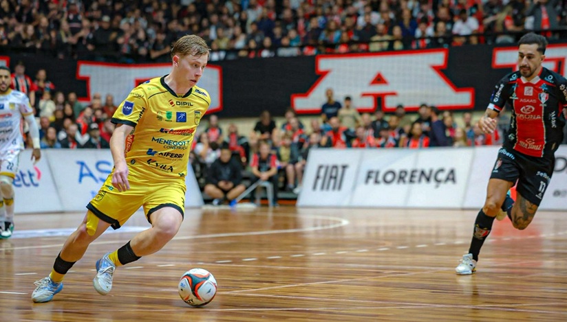 Futsal: Jaraguá e Pato duelam na sétima rodada da LNF