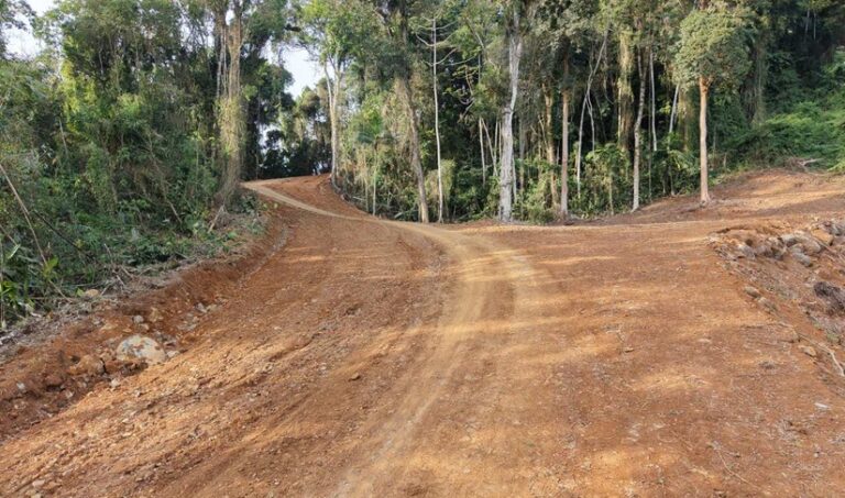Estrada Santo Anjo receberá pavimentação em concreto e obras de drenagem